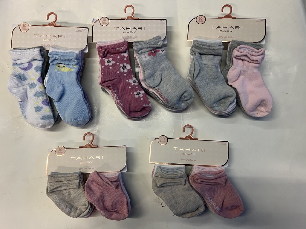 Infants and toddler TAHARI Girls Low Cut & Crew Socks